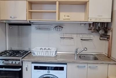 Apartament cu 3 camere decomandat, mobilat în Centrul Civic - 2