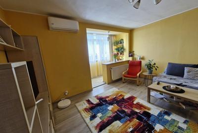 Apartament cu 2 camere decomandat în Dristor