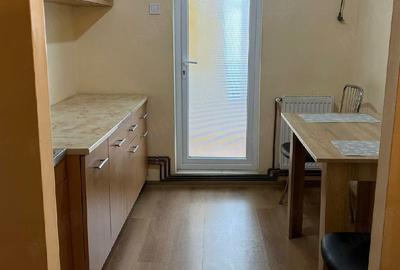 Apartament cu 2 camere decomandat în Bascov - 5