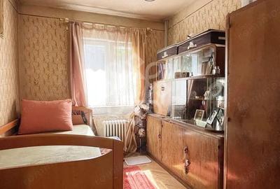 Apartament cu 3 camere semidecomandat în Nufărul - 9