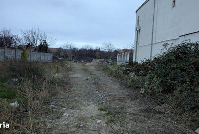 Teren de 1595 mp, în Central