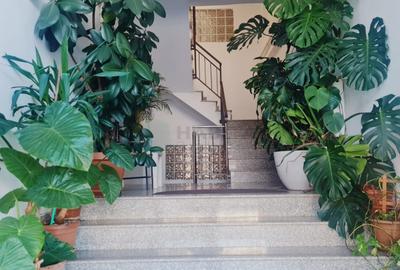 Apartament cu 3 camere semidecomandat în Jiului - 10