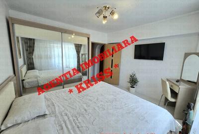 Apartament cu 3 camere decomandat în Exercițiu - 2