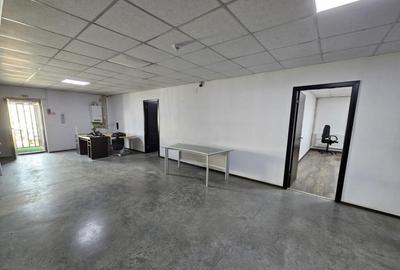 Inchiriere spa?iu comercial, 220 mp - zona Debarcader Inchiriere spa?iu comercial, 220 mp - zona Debarcader - 4