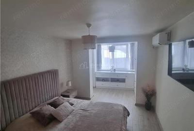 Apartament cu 3 camere decomandat în Libertății - 10