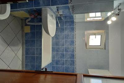 Apartament cu 4 camere decomandat în Central - 2