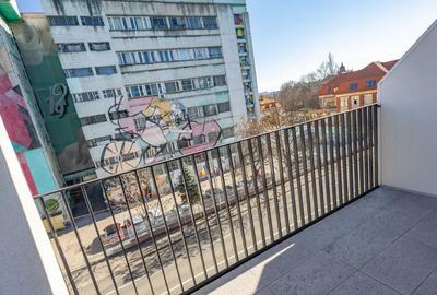 Apartament cu 2 camere semidecomandat, mobilat în Central - 4