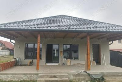 Casă cu 3 camere în Central - 1