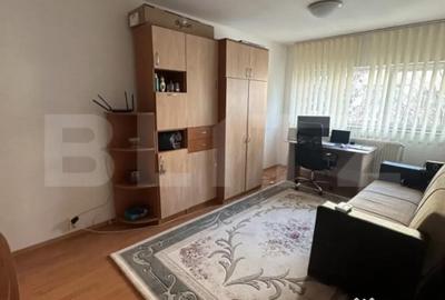 Apartament cu 3 camere decomandat, mobilat în Micro 17 - 2