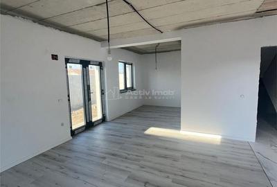 Casă cu 3 camere în Costi - 9