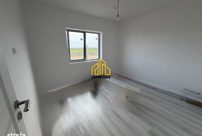 Casă cu 4 camere cu Teren 350 Mp în Clinceni - 9