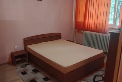 Garsonieră decomandată în Drumul Taberei