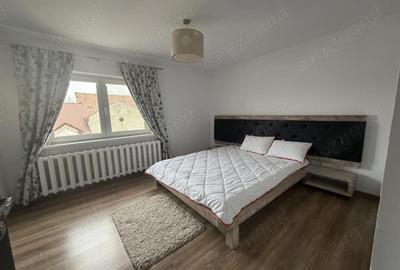 Apartament cu 3 camere decomandat în Central - 2