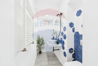 Apartament cu 4 camere decomandat în P-ța Unirii - 12