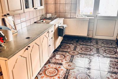 Apartament cu 3 camere decomandat în Amara - 2