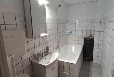 Apartament cu 2 camere decomandat în Central - 9