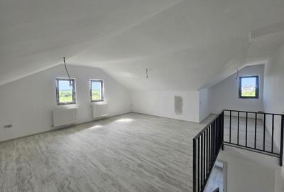 Casă cu 4 camere în Central - 3
