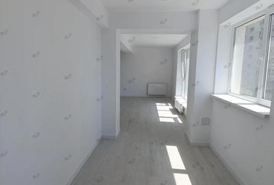 Spațiu comercial, de 60 mp, în Centrul Civic - 1