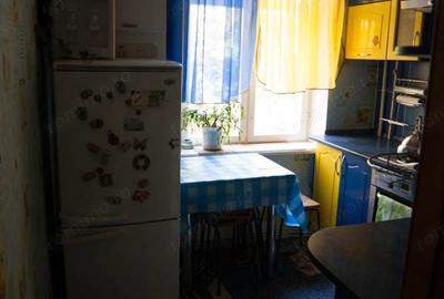 Apartament cu 2 camere în Mihai Bravu