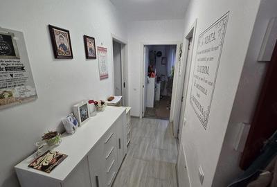 Apartament cu 3 camere decomandat în Hotvon - 6
