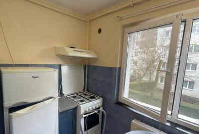 Apartament de 2 camere, 47 mp, zona Piata Izvoare - 2