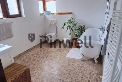 Casă individuală cu 4 camere cu Canalizare în Central - 23