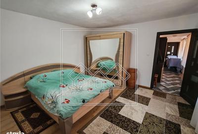 Casă cu 4 camere cu Teren 540 Mp în Șura Mare
