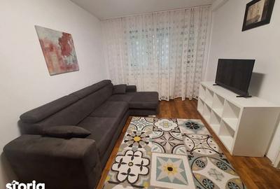 Apartament cu 2 camere semidecomandat, mobilat în Pajura - 7