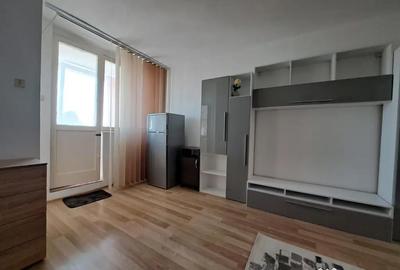 Garsonieră decomandată în Tătărași - 1