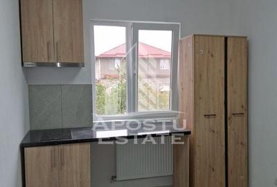 Garsonieră decomandată în Complex Studențesc