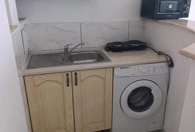 Garsonieră decomandată în Central - 2
