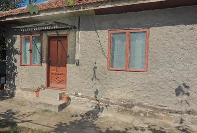 Casa 3 camere beci,garaj,teren 500mp,15m stradal.Valenii de Munte - 7