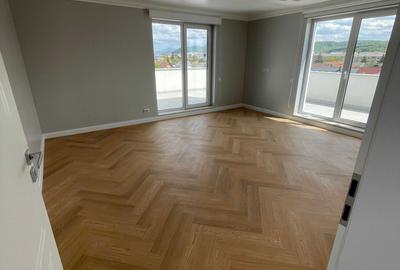 Apartament cu 3 camere decomandat în Central - 4