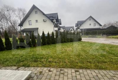 Casa Tip Duplex, Radauti, 110mp+ 260 mp Teren - 12