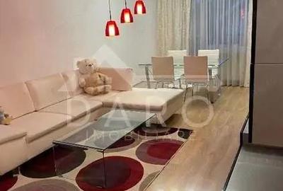 Apartament cu 3 camere decomandat în 7 Noiembrie - 2