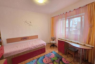 Apartament 4 camere decomandat, 78 mp utili + balcon 12 mp, etaj 1 Deva, B-dul Decebal - 9