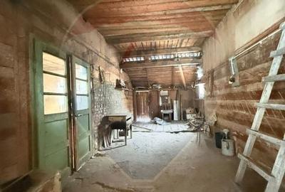 Casă cu 4 camere cu Teren 694 Mp în Central - 9