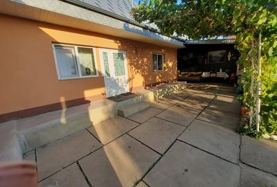 Casa Zorleni, 4 camere 130 mp + vie, anexe, curte 1800 mp, proprietar - 2
