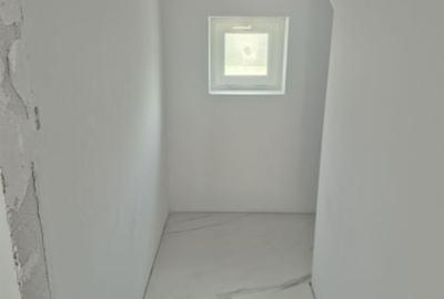 Casă cu 2 camere cu Teren 80 Mp în Giroc