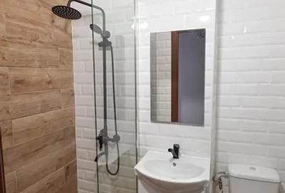 Apartament La Cheie - Renovat Complet - Zona Scoala 8 - 5
