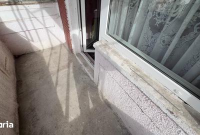 Apartament cu 3 camere decomandat în Ultracentral