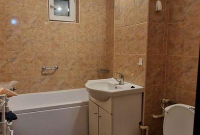 Apartament cu 3 camere decomandat în Tomis Nord - 6