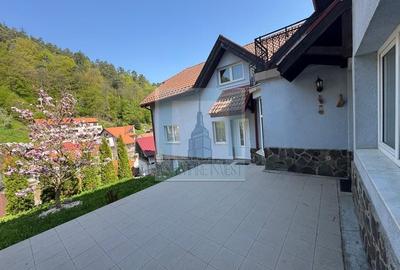 Vilă deosebită cu 6 camere în zona Șchei, Brașov - 5