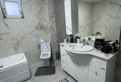 Apartament premium de vanzare Zona Decebal (central) - 8