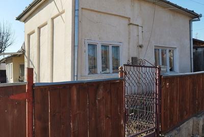 Casă cu 3 camere în Central - 2