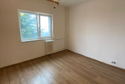 2 CAMERE etajul 2, termopan, AC, izolat, bucatarie mare, URA - 1