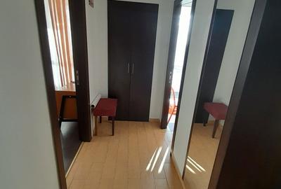 Apartament cu 2 camere în 1 Mai