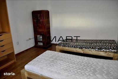 Casă cu 7 camere decomandat cu Teren 400 Mp în Calea Dumbrăvii