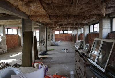 Spațiu comercial, de 317 mp, în Ipotești - 16