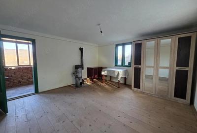 Casă cu 4 camere cu Teren 1887 Mp în Tisa - 7